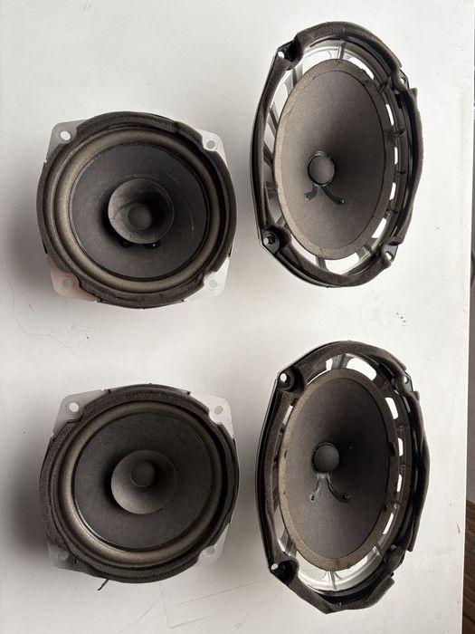 Vând set difuzoare originale Hyundai Coupe (2005)