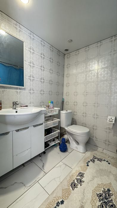 Үй сатылады 170 кв