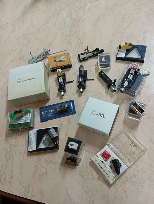 Продам звукосниматель для винилового проигрывателя.