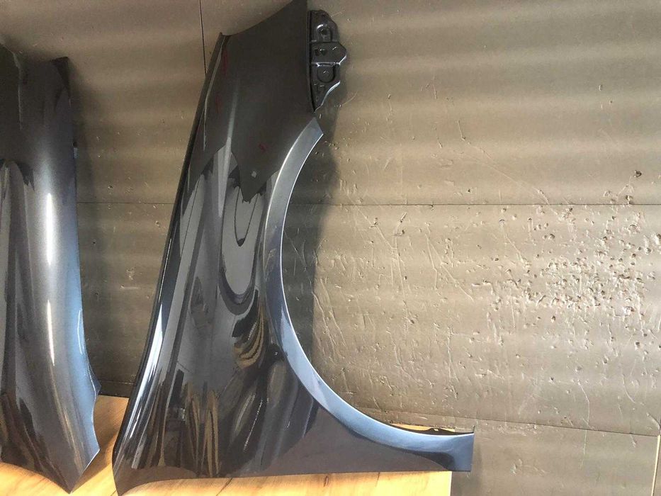 Aripa Fata Dreapta & Stanga VW Jetta 3/III 2005-2011 (LC5F (Albastru))