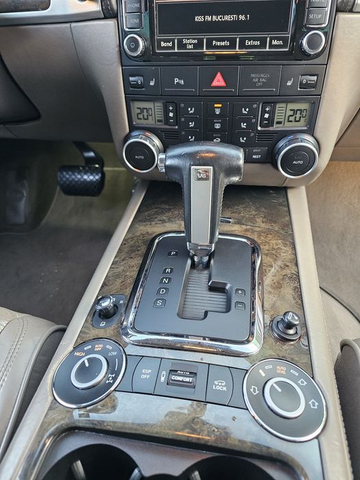 VOLKSWAGEN Touareg 2008 — imagine 5