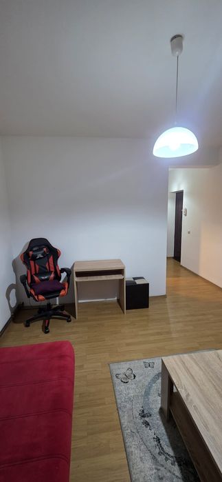 Închiriez garsoniera în Alma,Turnisor, cu balcon complet mobilată