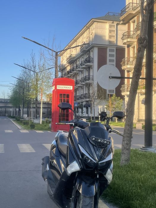 Skutr s max sotiladi