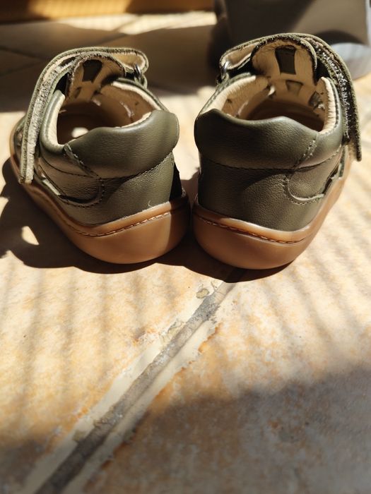 Бебешки сандали Колев и Колев