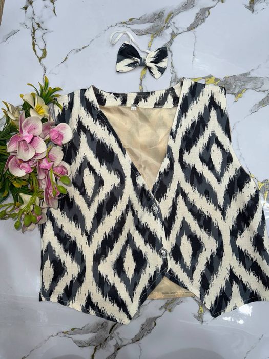 Жилетка адрас /атласные в ассортименте