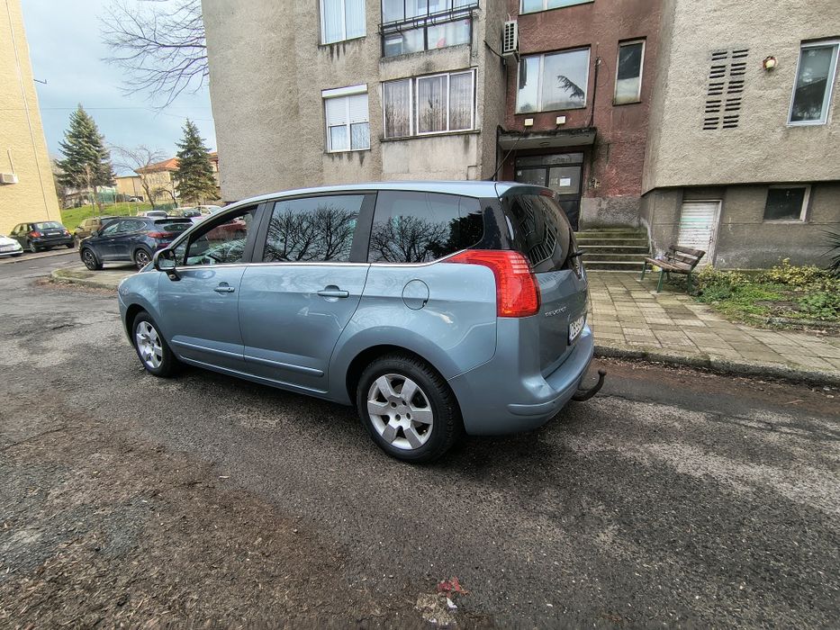 Peugeot 5008 1.6 бензин 2012 г. Възможност за бартер