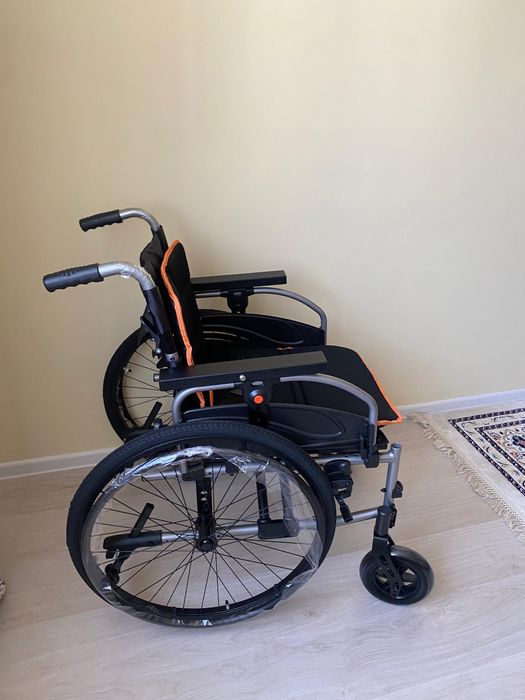 Инвалидная коляска