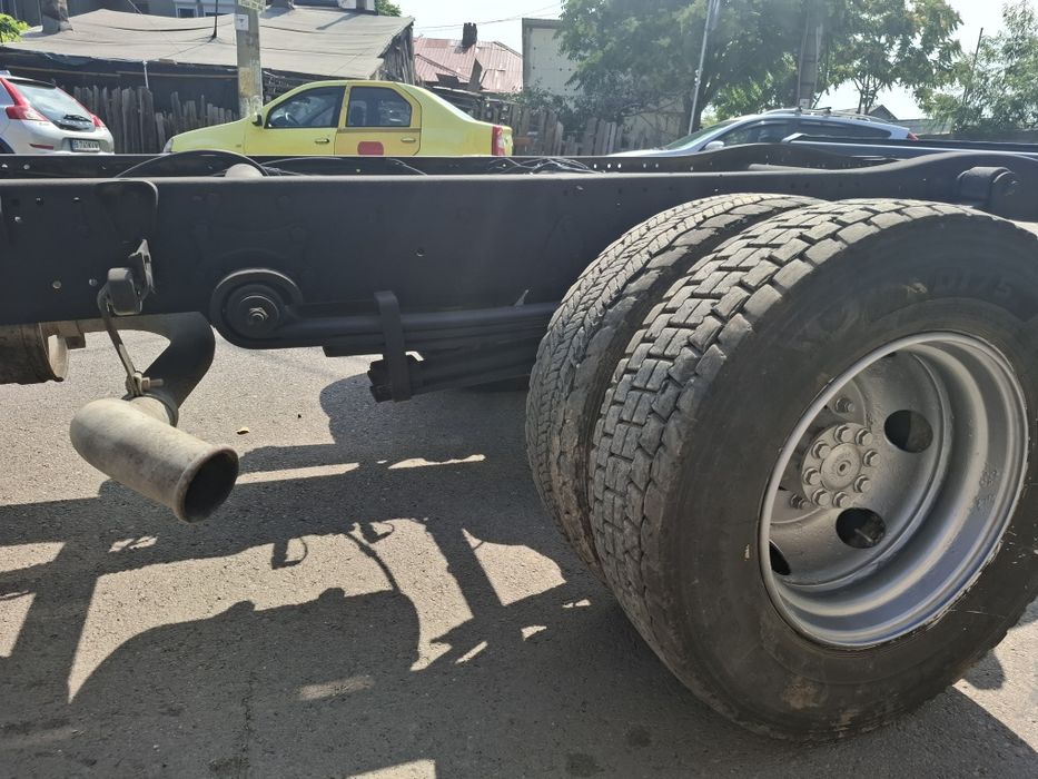 Vand mercedes vario 614 perfecta stare de funcționare iveco daily basculabil