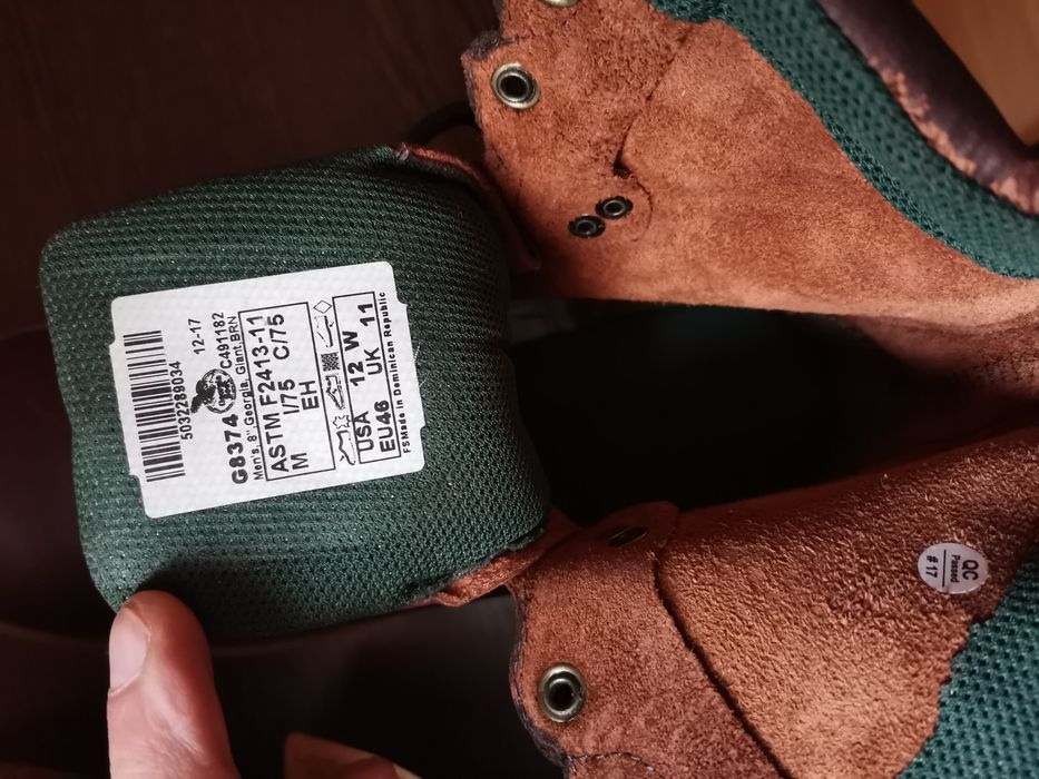 Высококачественные кожаные ботинки