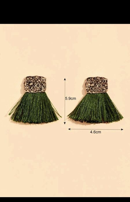 Различни обици за поводи