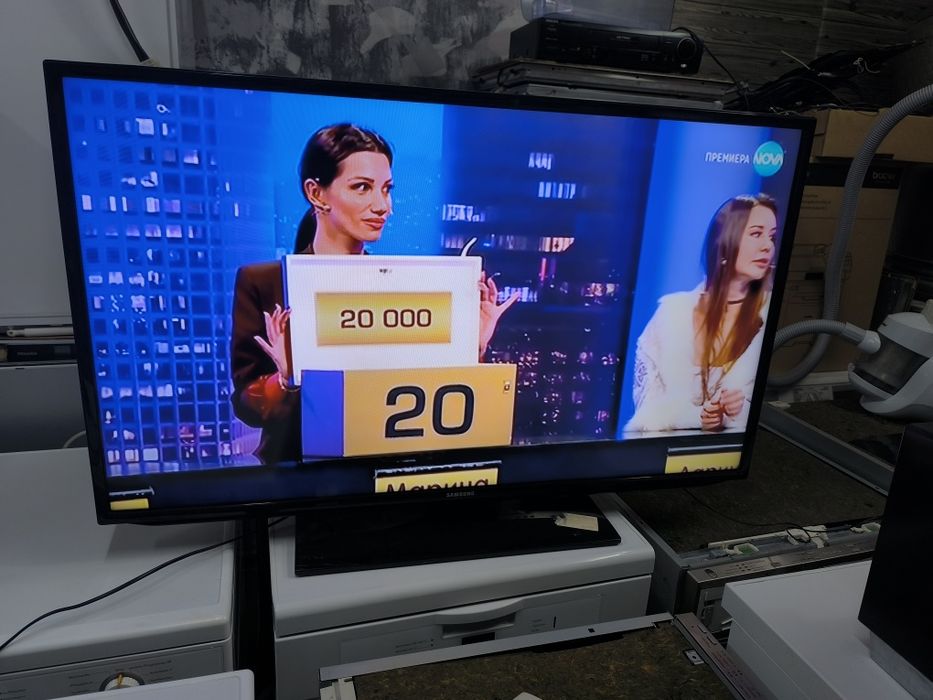 Телевизор Samsung UE46EH5450 - 46 инча смарт тв.