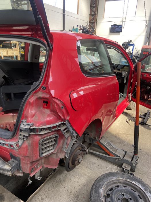 inchidere spate haion vw golf 6 - dezmembrari vw golf VI
