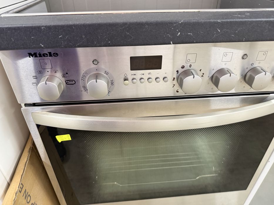 Miele Готварска печка 60см комплект със шкафа GERMANY Гаранция