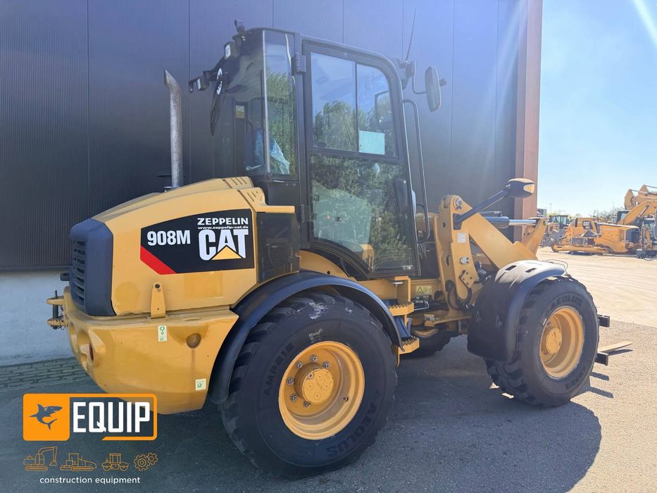 Caterpillar 908M