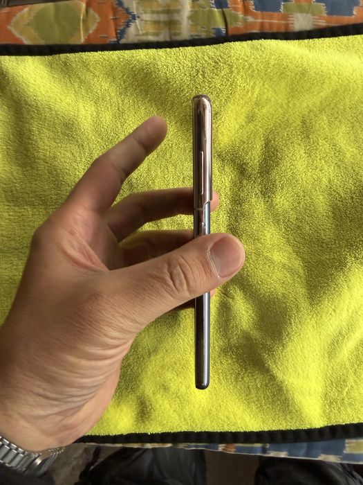 samsung s21 pamit 8.256g karea region holati yahwi