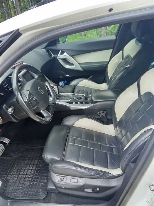 Citroen DS5 2.0 163 к.с 2012