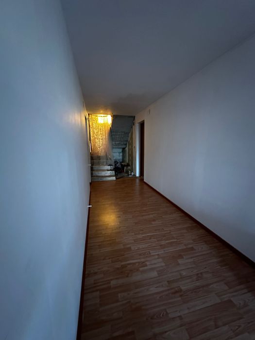 Casa spațioasă de vânzare