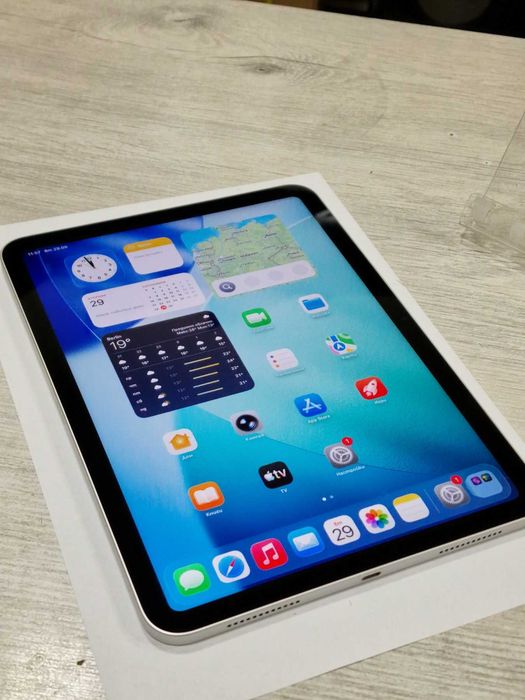 Apple iPad 10.9" (2022) Wi-Fi – 64GB – отлично състояние