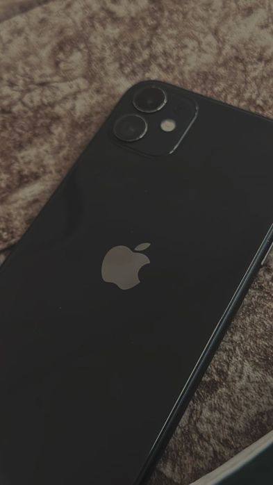 Iphone 11        ٍ