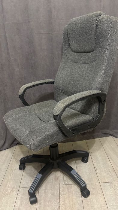 Кресло компьютерное б/у,