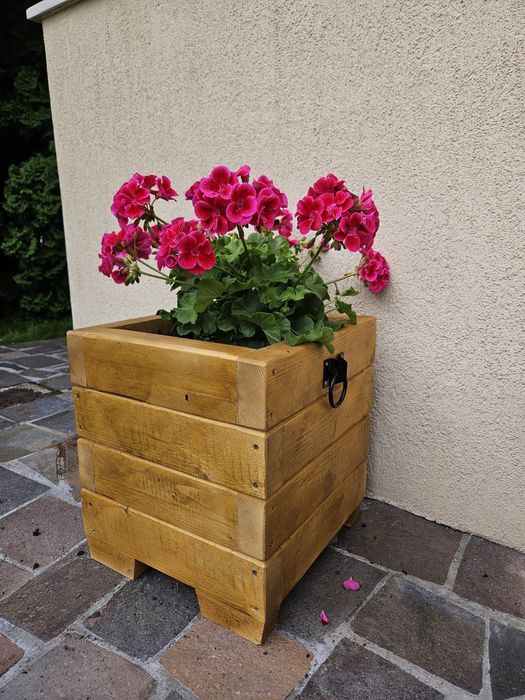 Jardiniere lemn diverse dimensiuni