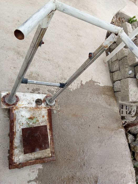 Беллардаги егларни эритувчи. Грижа дискни даволовчи тринажор тез ва ар