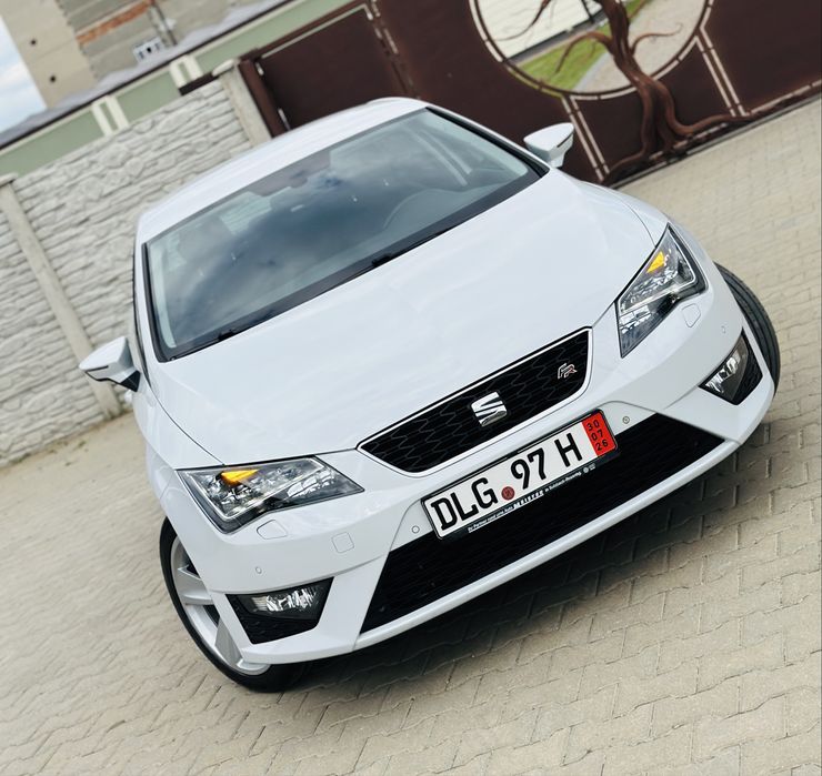 SEAT Leon 2015 — imagine 3