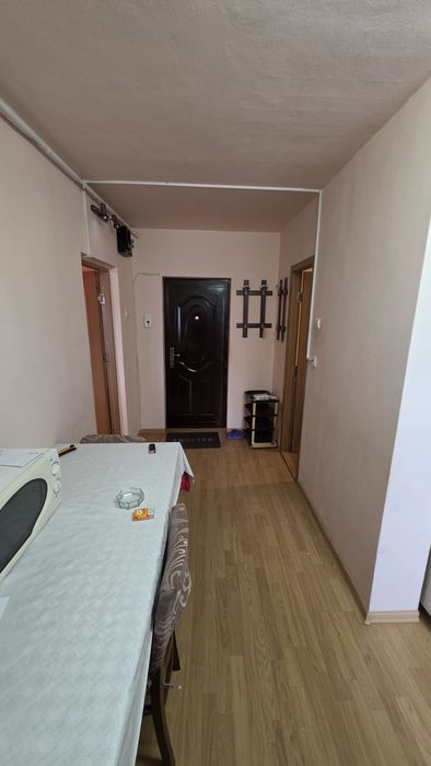 Vand Apartament  cu 1 camera si balcon