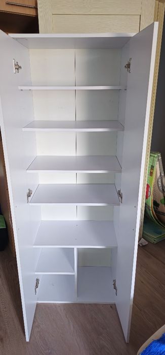 Продам шкаф для обуви