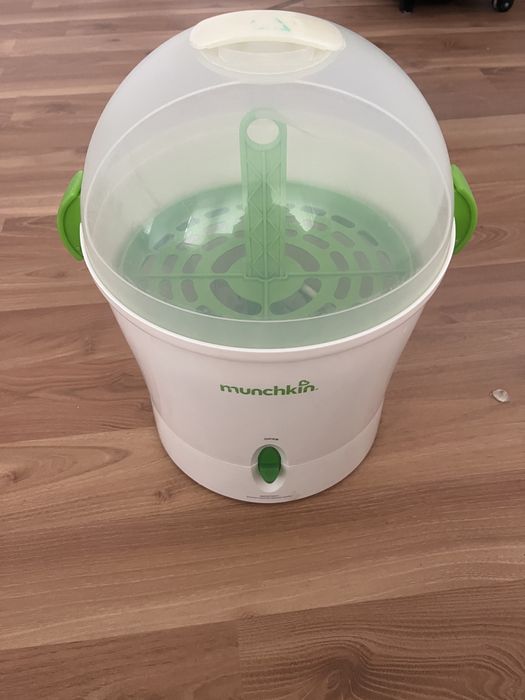 Стерилизатор за бебишки шишета , беберони