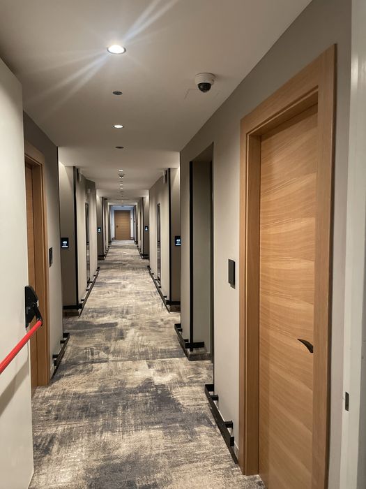 Constructii civile & industriale + finisaje premium