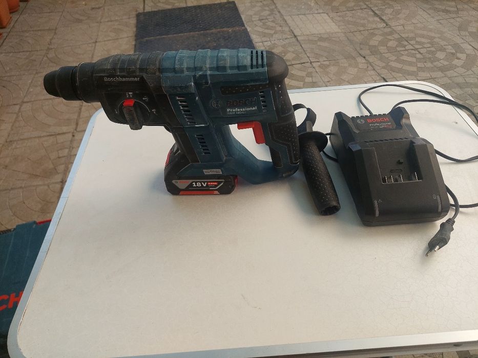 Перфоратор Bosch Gbh 180 li