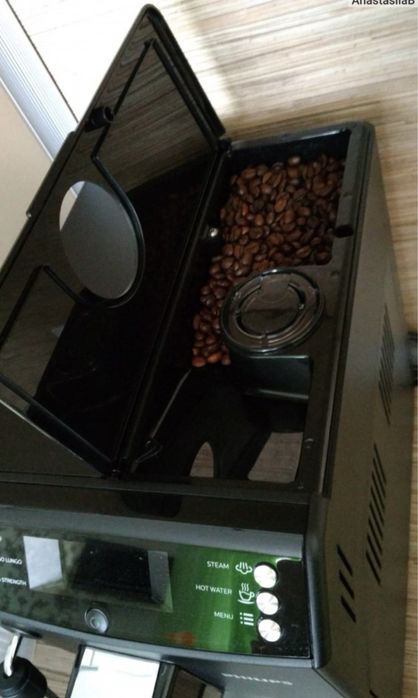 СРОЧНО ПРОДАМ Кофемашина Philips