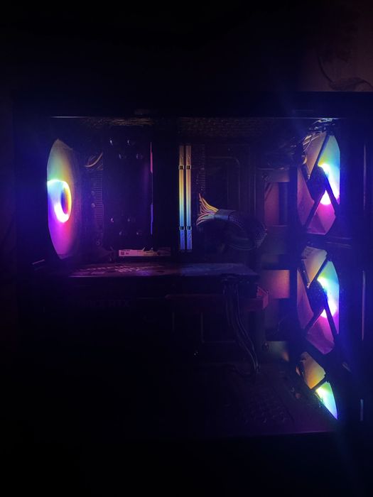 Готовый пк , собирался под себя