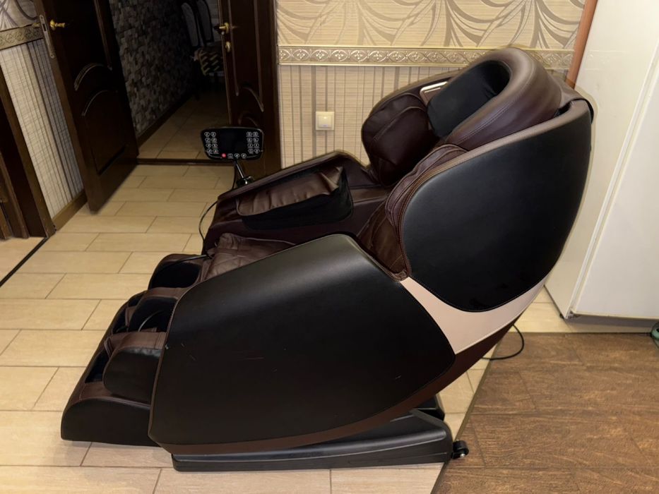 Продам массажное кресло