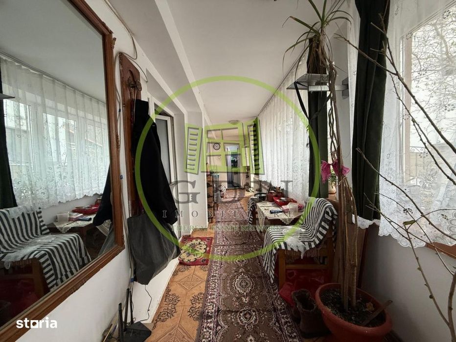 Casa parter, 547 MP teren, 90 MP utili, Craiova, cartier Rovine