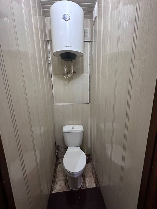 Куйлик 6да узимнинг 4 хонали квартирамни ижарага бераман. Куйлюк 6