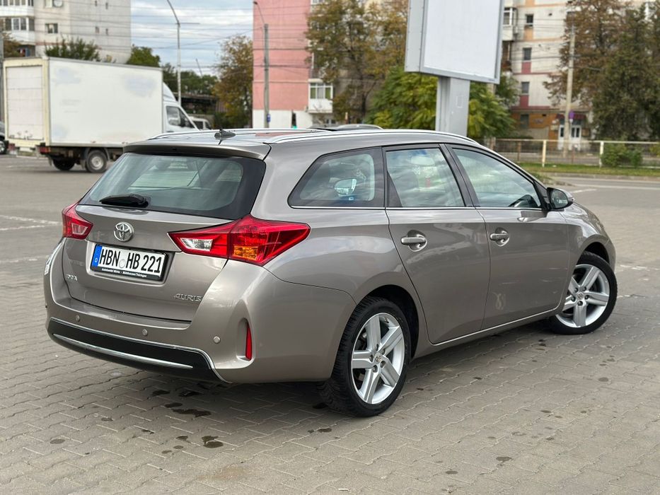 Toyota Auris Touring Sports 2.0 Diesel D-4D 2014