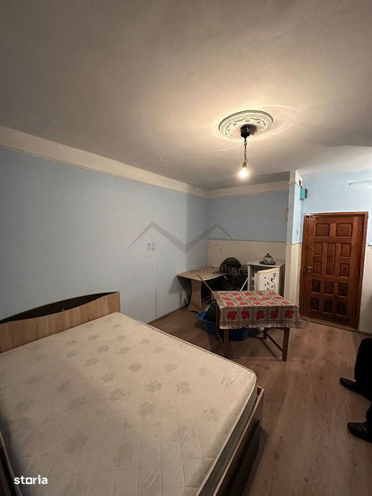 Camera de camin etajul 2