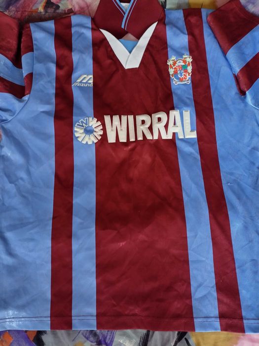 Футболни екипи за колекция над 10 броя