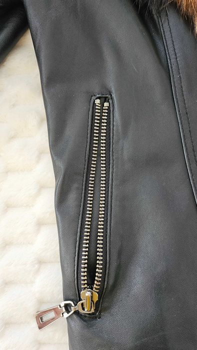 Яке от естествена кожа с богат пух