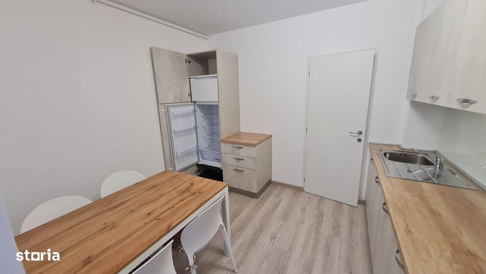Apartament 2 camere zona Vasile Aron