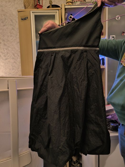 Рокля с една презрамка