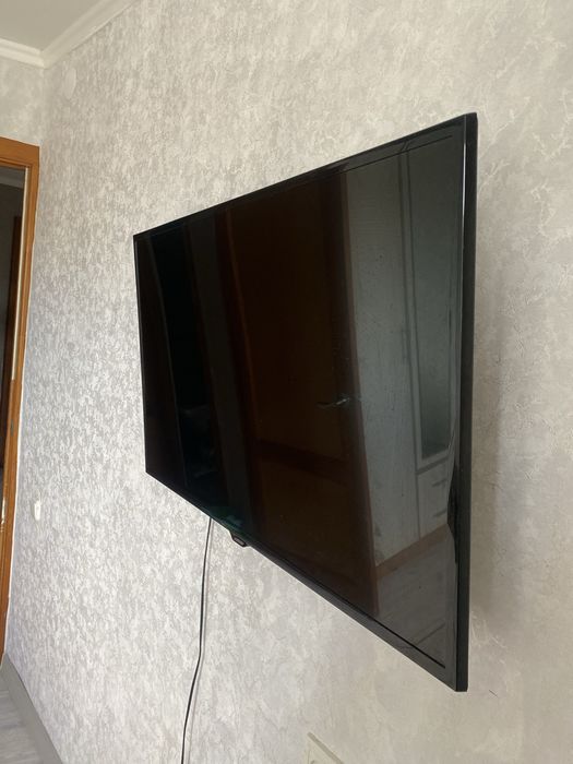 Телевизор samsung