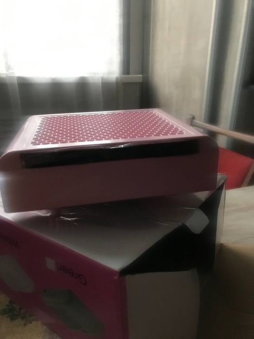 Срочное Вытяжка для маникюра новая  500.000