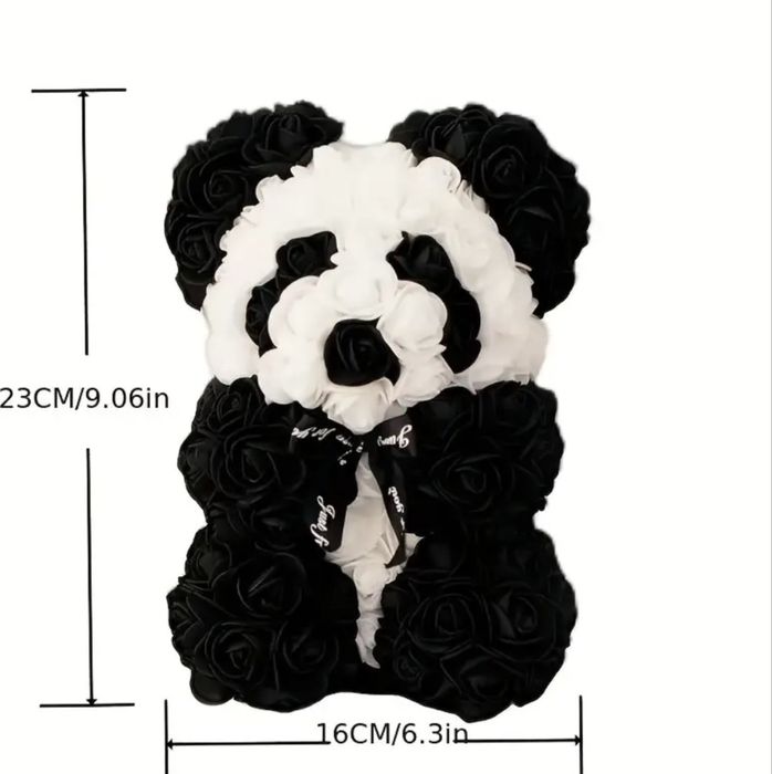 Подарък за момиче/жена-мече от рози