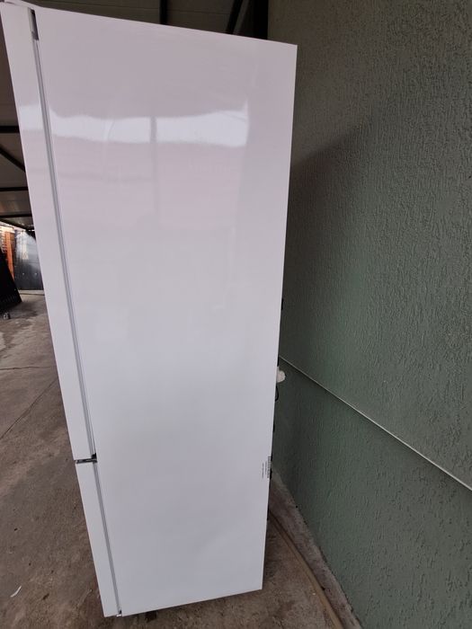 Combină frigorifică Sharp