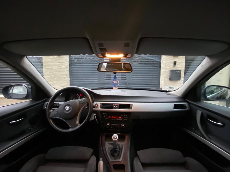 BMW E91 Facelift 2011 – 184 CP – 2.0 diesel edition euro 5