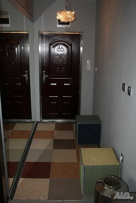 Луксозен тристаен апартамент в Центъра