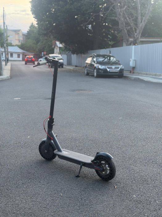 Trotinetă electrică Xiaomi pro roți mari